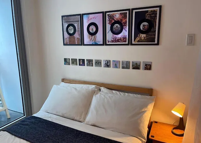 Taylor Swift - Inspired Staycation In Azure * 马尼拉